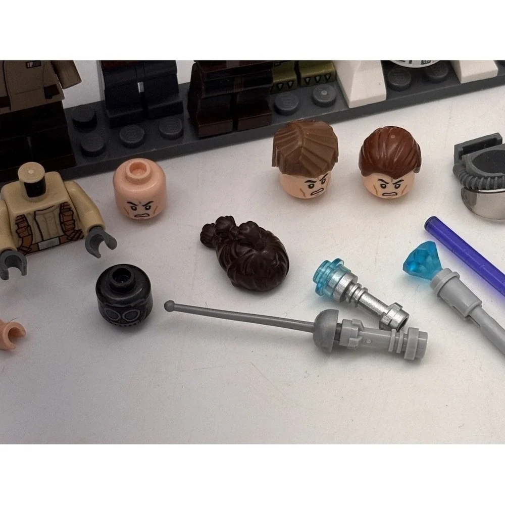 Lego Star Wars Minifigure Lot Light Sabers Helmets Legs Torsos